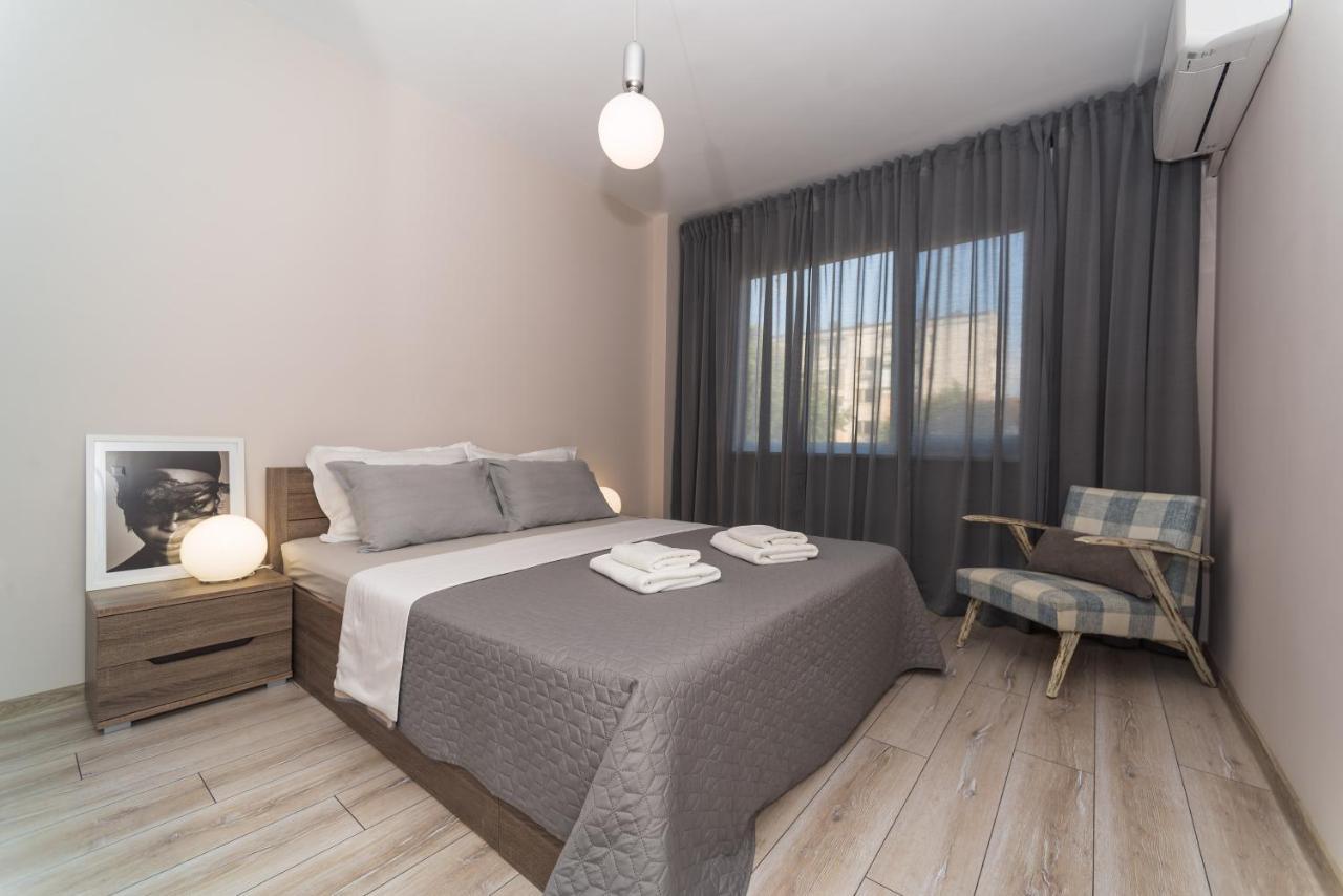 Fashionable 1Bd Flat In The Centre Of Plovdiv Apartment Luaran gambar